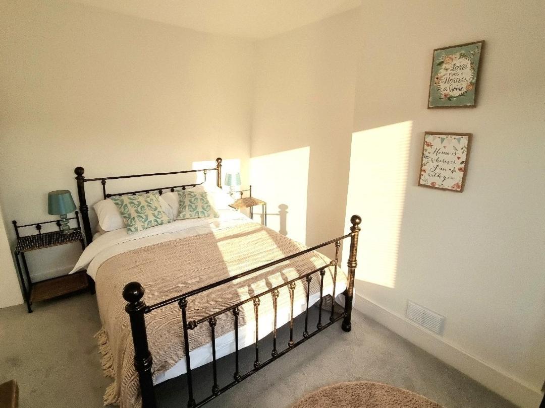 Hill View Villa Abertillery Kültér fotó
